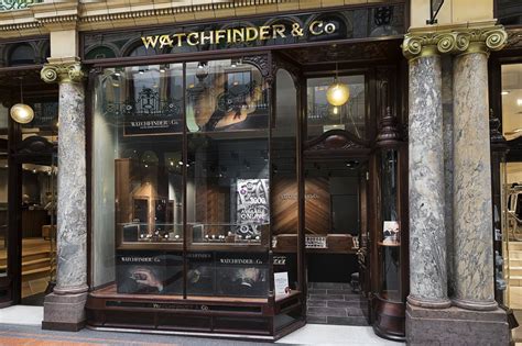 watchfinder & co leeds